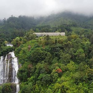 Hunas Falls